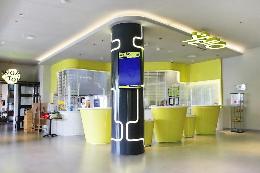 Yello Hotel Jemursari Сурабая Екстер'єр фото