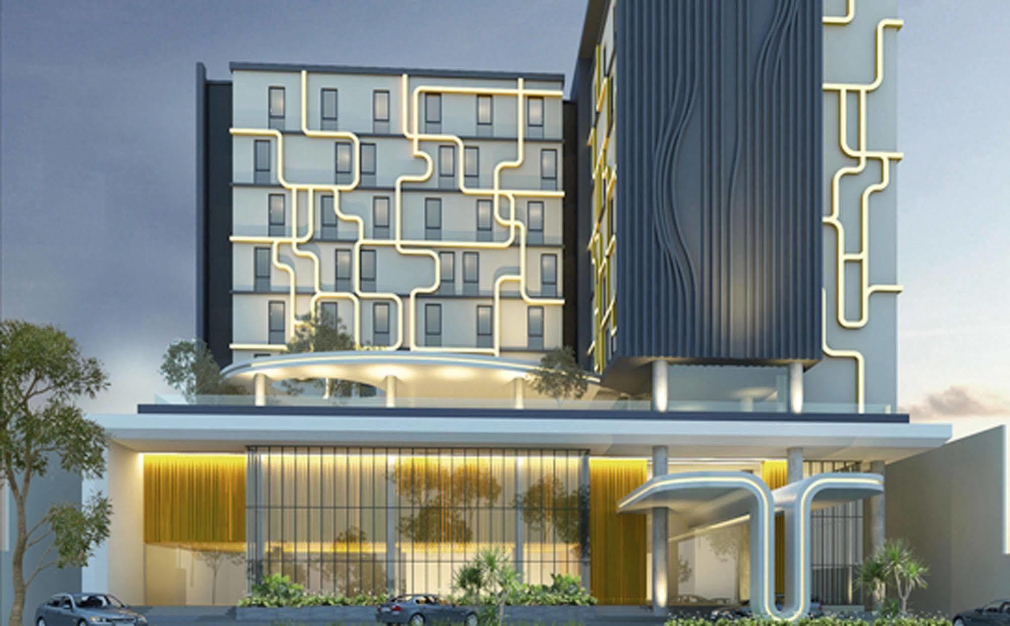 Yello Hotel Jemursari Сурабая Екстер'єр фото